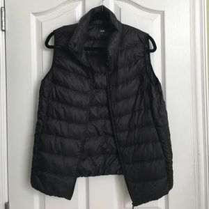 Uniqlo Ultra Light Down Vest Packable Vest Black