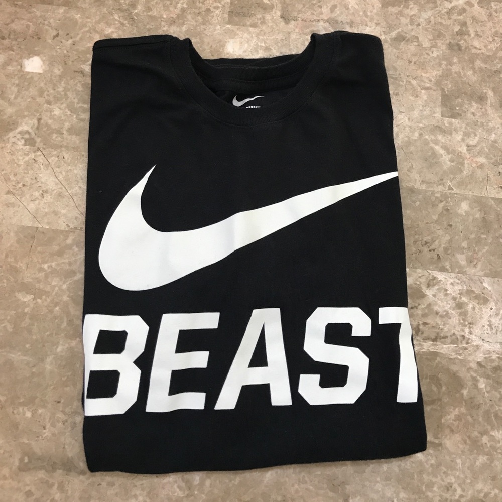 Men's Nike Dri-fit T New!!!