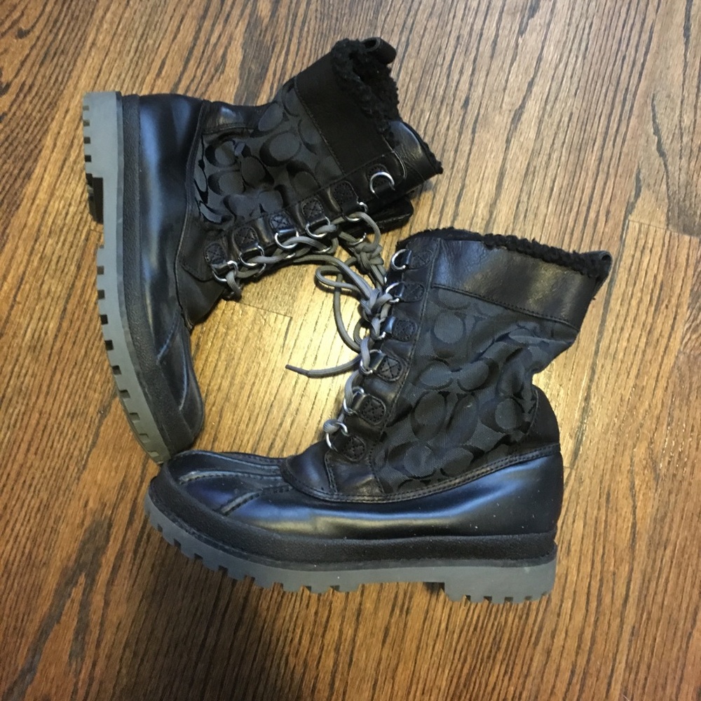 Coach winter boots