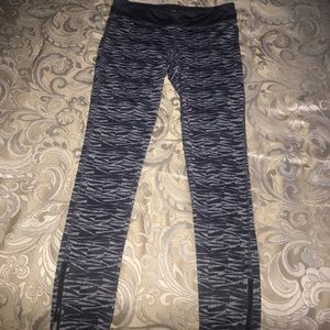 Black and grey leggings