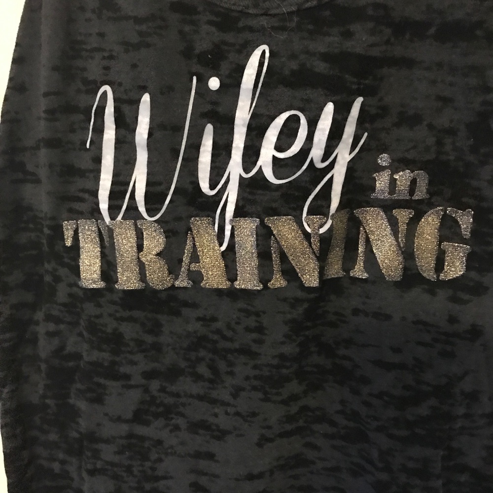 Workout Tank - Picture 2 of 4