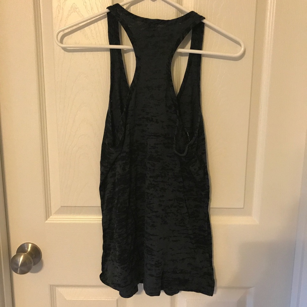 Workout Tank - Picture 4 of 4