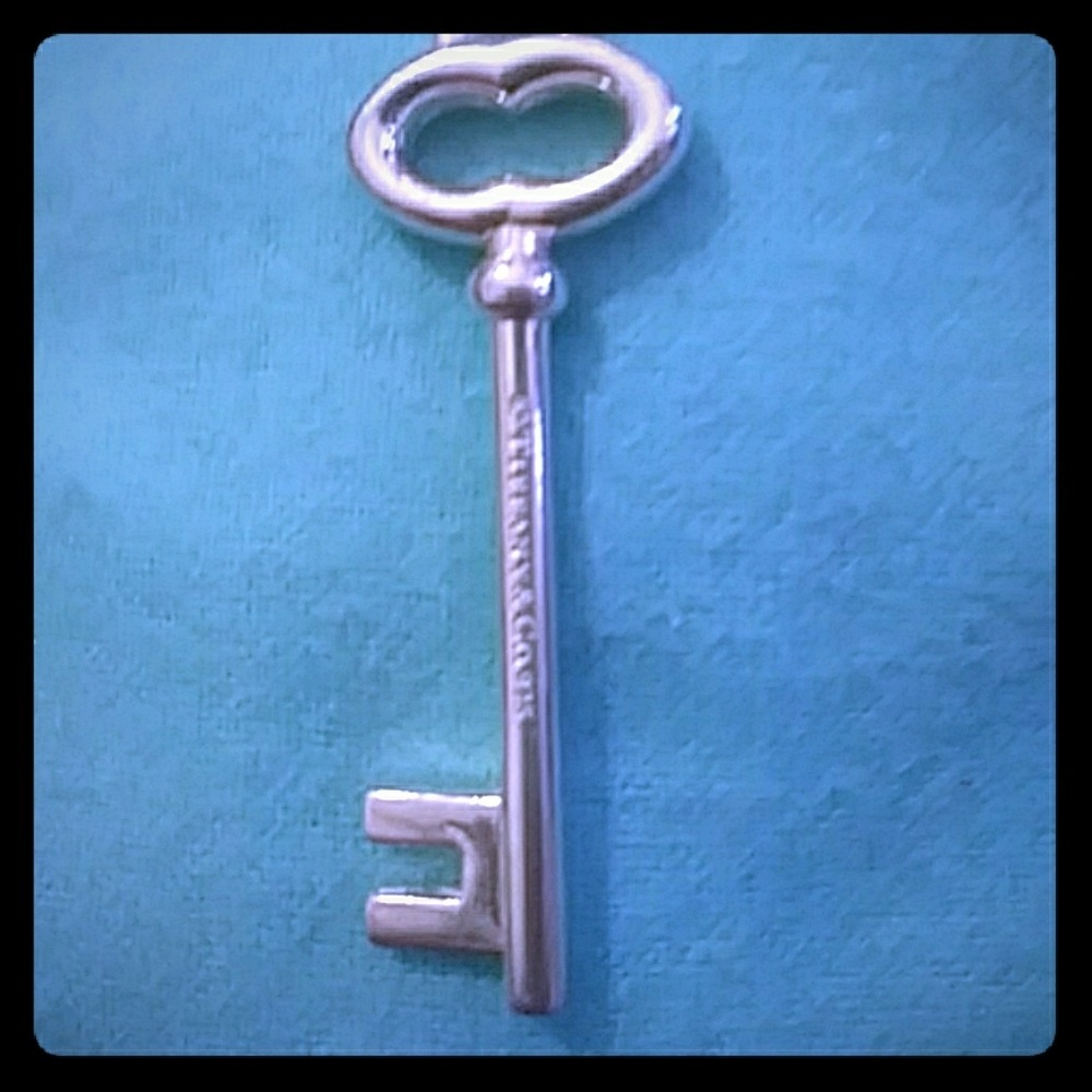 🌟TIFFANY & Co. LARGEST KEY 🔑 MADE