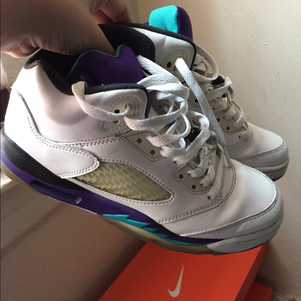 Jordan Retro 5 "Grape"