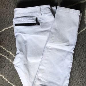 ❤️SALE❤️ Michael Kors white/black zipper jeans