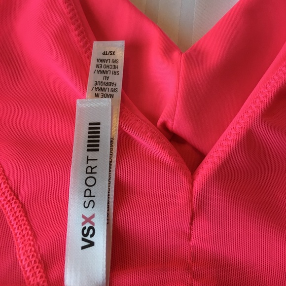 New Victoria's Secret VSX Deep V Crop Sports Bra - Picture 4 of 5