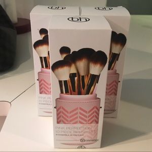 bh Cosmetics Brush Set
