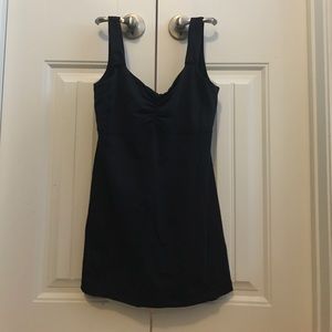 Black lululemon top