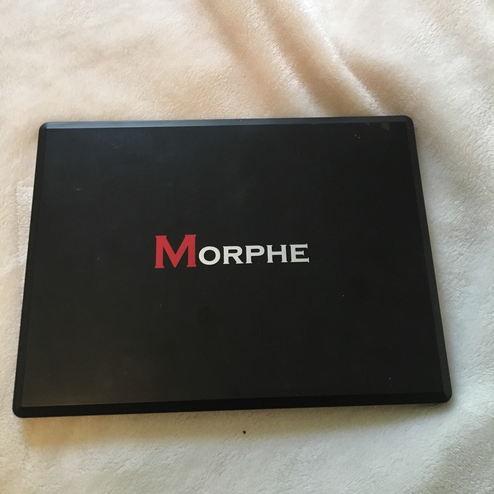 Morphe palette