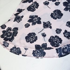 Ann Taylor Tops - Ann Taylor Roll Sleeve Top; size XXSP Ann Taylor Tops - Ann Taylor Roll Sleeve Top; size XXSP