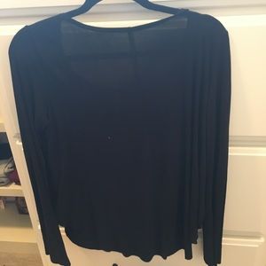 Black American Eagle flow-y shirt