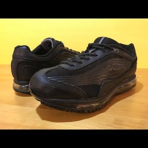 Women's Size 8 Black Shoes For Crews
