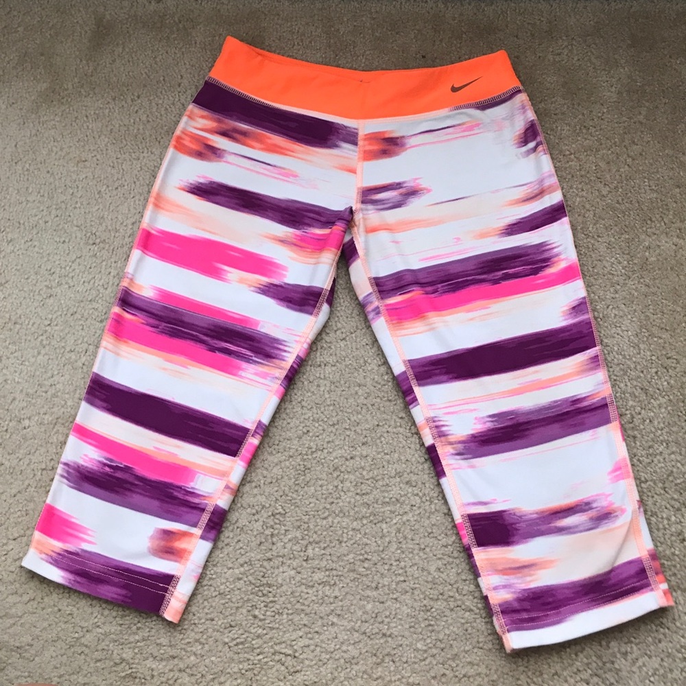 Nike crop legging