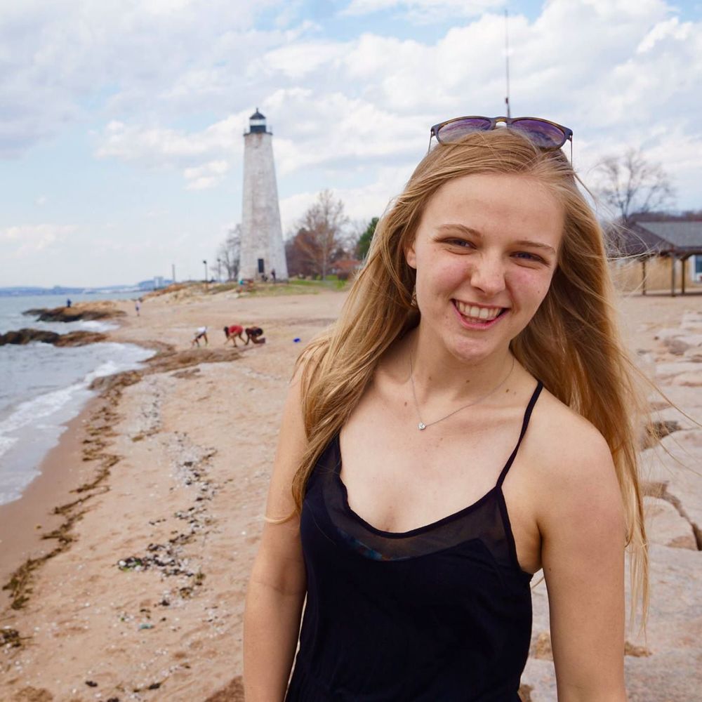 Meet your Posher, Hannah