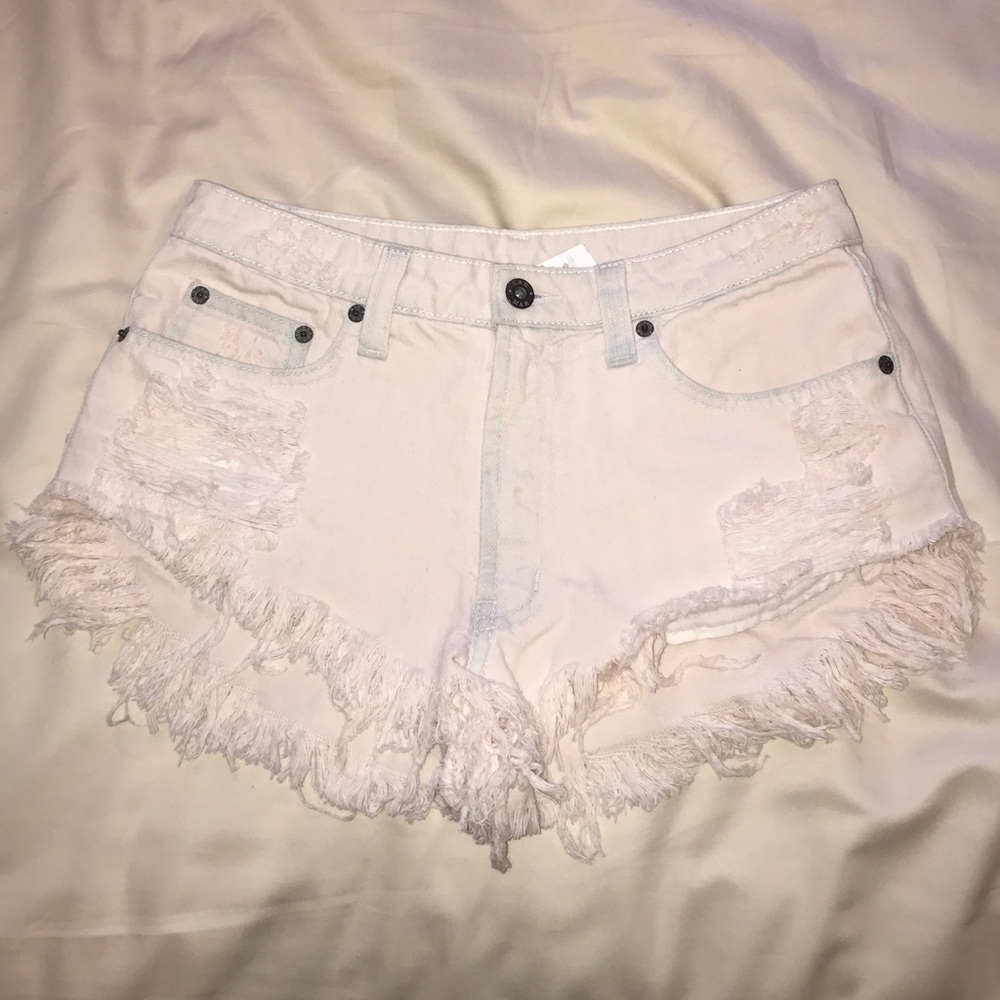 Very Light Pink NWT CARMAR shorts