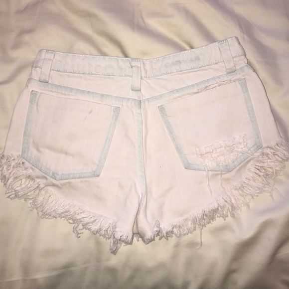 Very Light Pink NWT CARMAR shorts - Picture 2 of 4