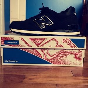 Black and white new balances 574