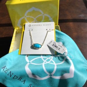 Kendra Scott Elisa Necklace in gold