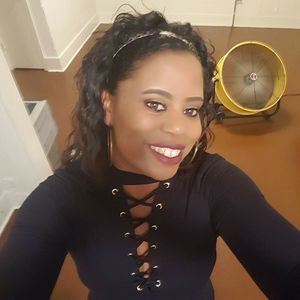 Meet your Posher, Tina