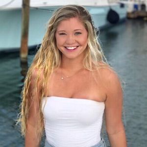 Meet your Posher, Carol