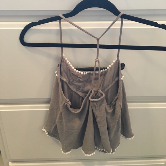 🌼Taupe Crop Top with Lacy Detail🌼 - Picture 3 of 4