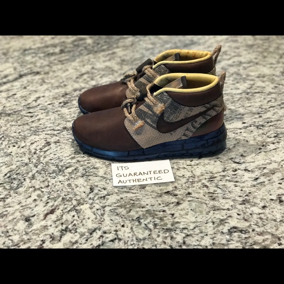 New Nike Roshe run trollstrike boxtrolls Sz 5 rare - Picture 3 of 8