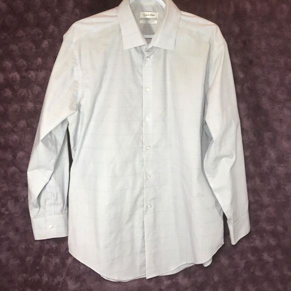 Calvin Klein Non Iron Slim Fit Button Down Shirt - Picture 2 of 3