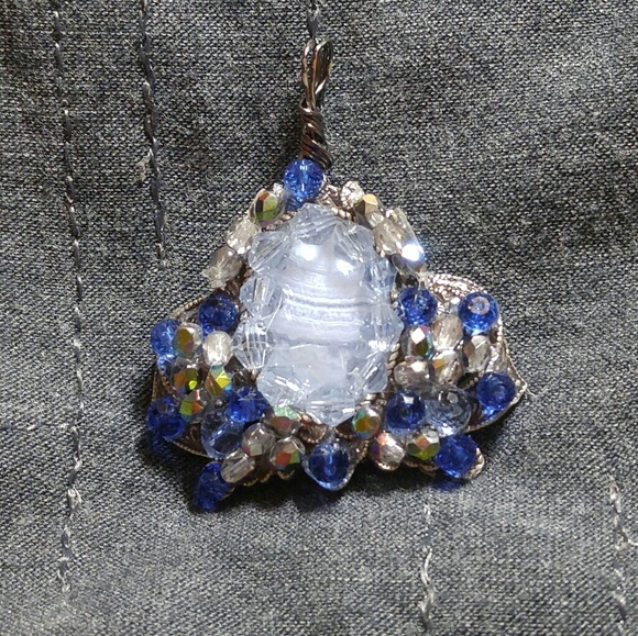 #0018 Artisan Handcrafted Blue Lace Agate Pendant - Picture 2 of 2