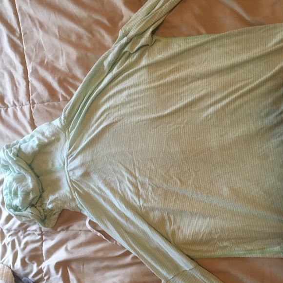 A light blue striped hoodie - Picture 2 of 2