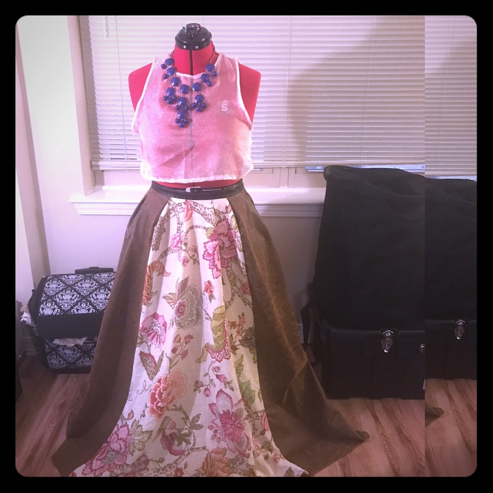 Custom maxi skirt. Faux leather and paisley print.