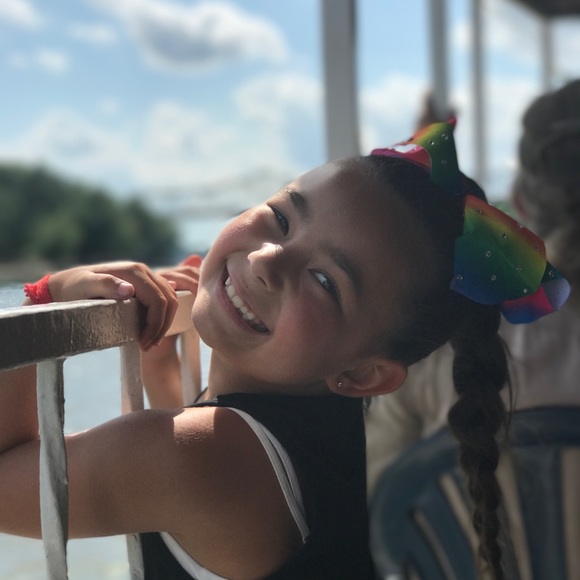 Smiles - Picture 8 of 8