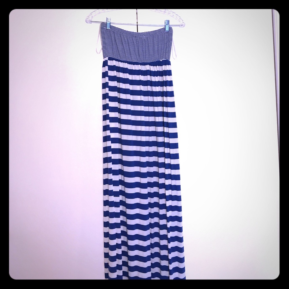 Strapless maxi dress