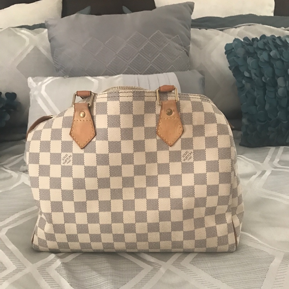 Authentic Louis Vuitton speedy 30 Damier Azur