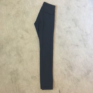 Black lululemon leggings