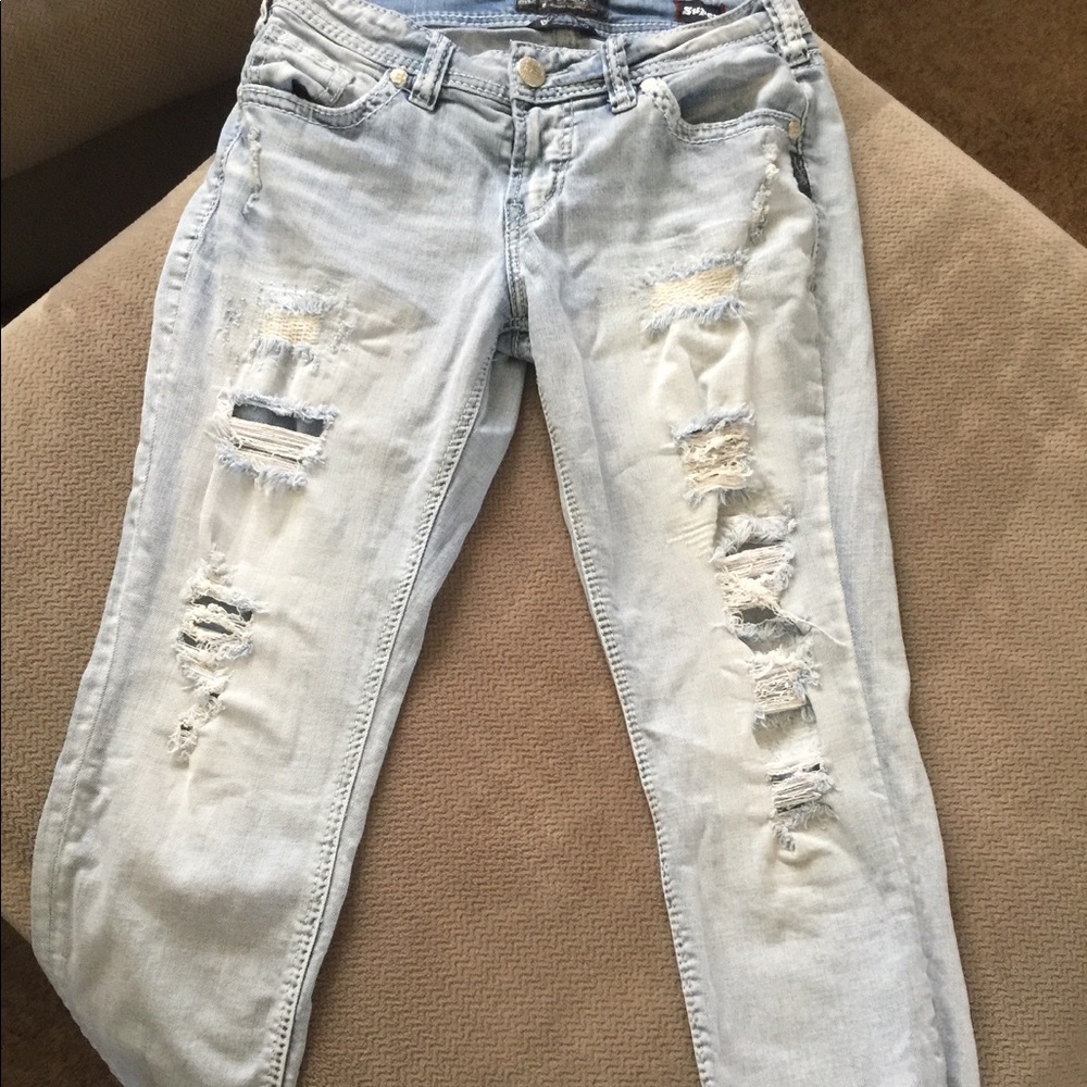 SILVER crop jeans distressed look sz 27