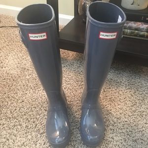 Grey hunter rain boots