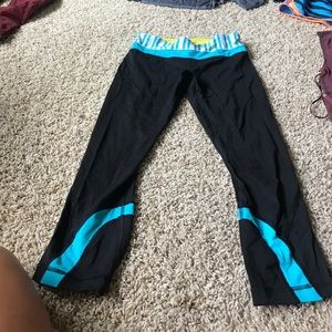 Used Black and Blue Run Inspire Crop