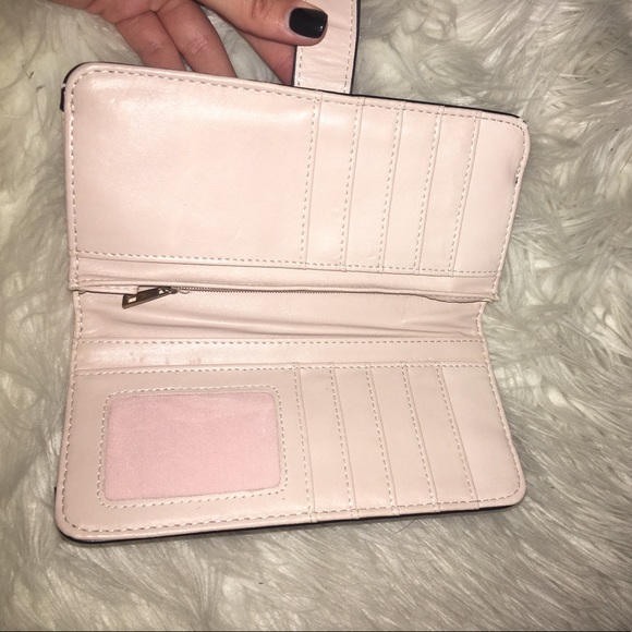 Wallet - Picture 3 of 4