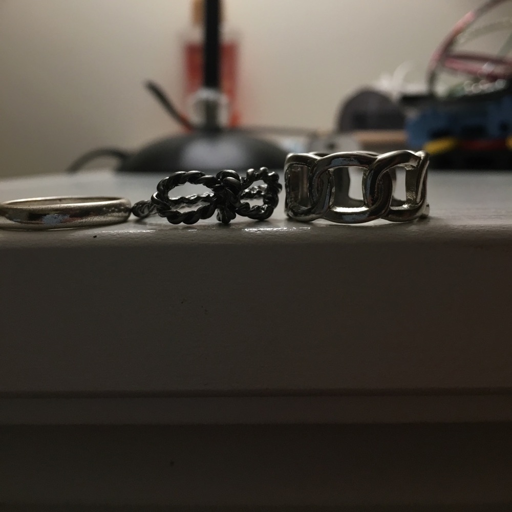 Bundle of 3 rings