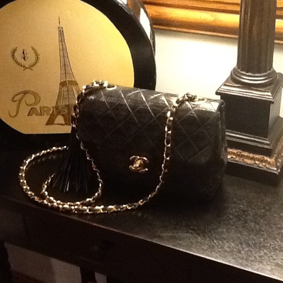 Authentic vintage Chanel handbag - Picture 8 of 8