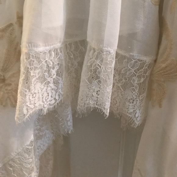 White Embroidered Dress Size Small - Picture 3 of 5