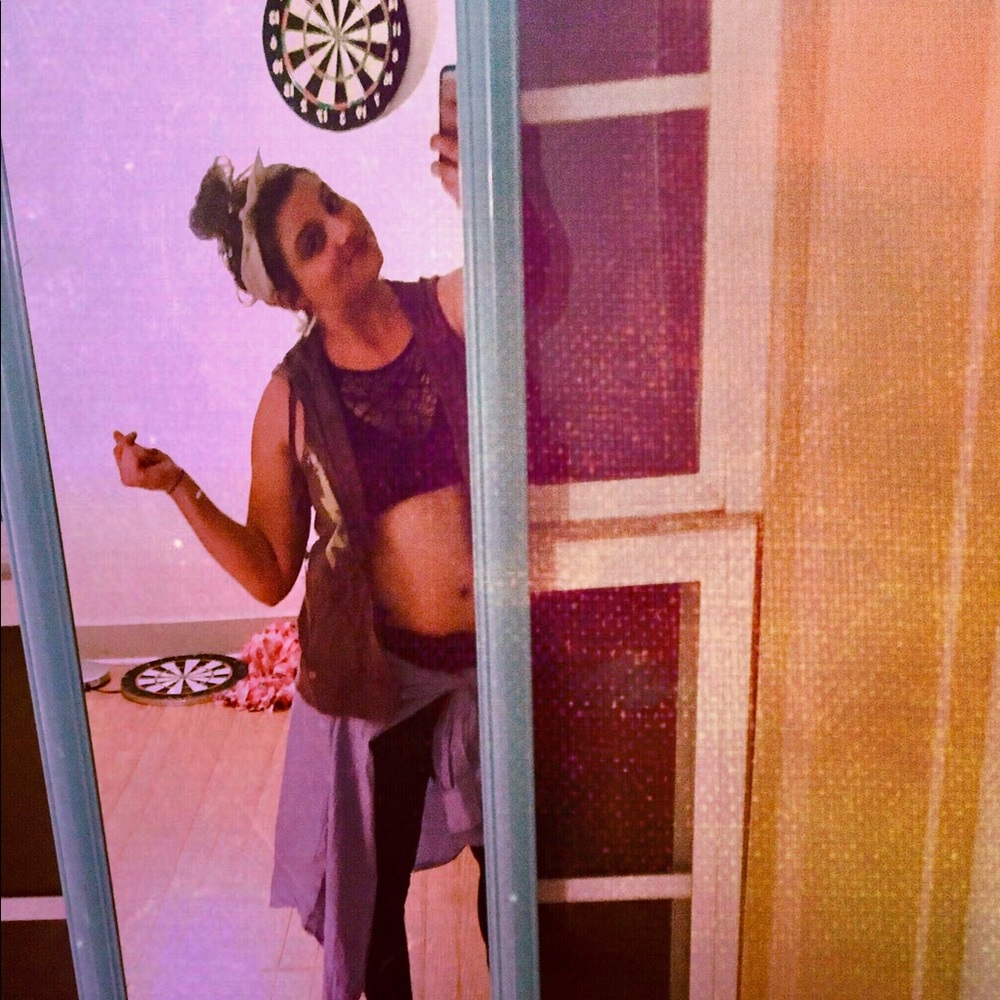 Meet your Posher, Laura