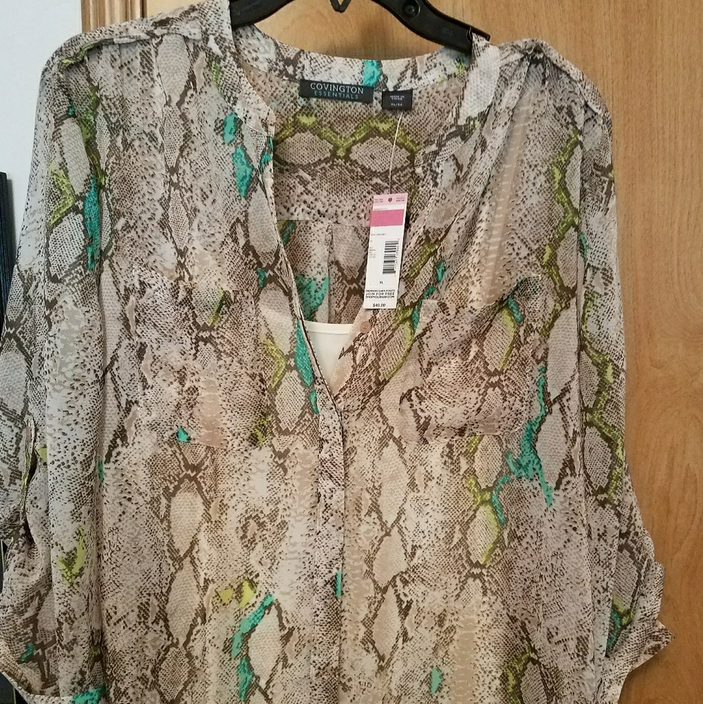 Women's blouse