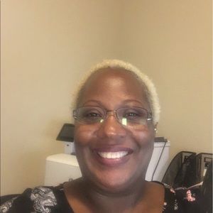 Meet your Posher, Tonya