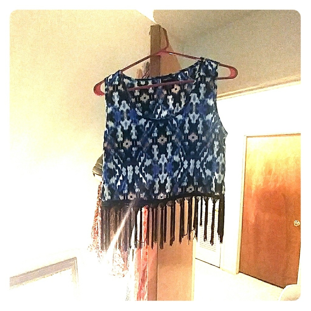 Crop top