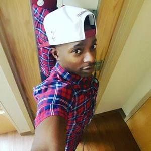 Meet your Posher, Adam