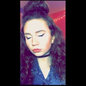 Meet your Posher, Katelyn