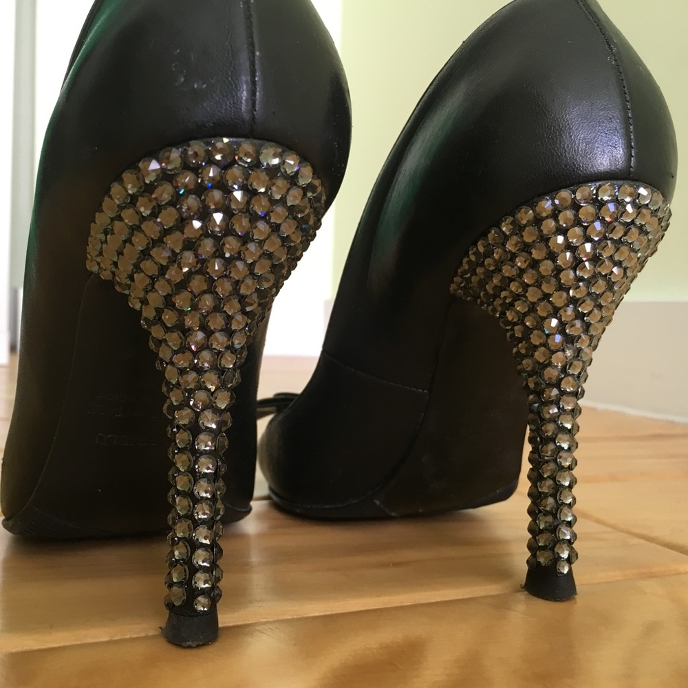 Swarovski beaded Loriblu black heels