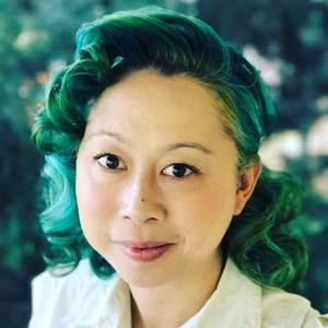 Meet your Posher, Christine