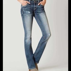 ISO!!! Miss me jeans size 26!!